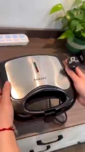 WaffleMachine750W PortableDurable Household LightFood Waffle hotdog Machine