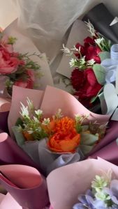bloomandjoy bunga palsu artificial mix buket flower bouquet pink blue lilac bucket ulangtahun graduation wisuda valentine