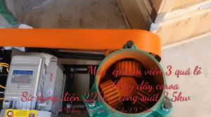 Máy ép cám viên làm thức ăn cho vật nuôi máy chạy dây coroa