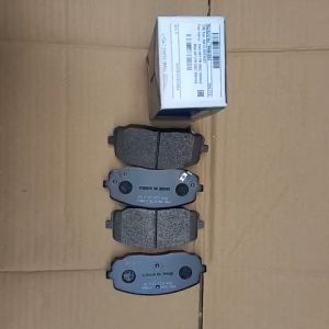 Bộ 4 Má phanh trước/Bố thắng trước Kia Morning 2004-2010. Hàn quốc