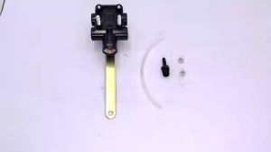 Height Control Leveling Valve 52341-Q97 for Truck Car Auto Part 20QE456AM KD2205
