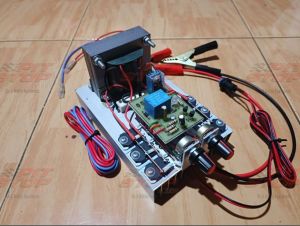 Power inverter PAC / VAC 6TR trafo 3A & 5A flip flop plus driver voltage regulator COD MANTAP