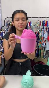 Baby Shampoo Bathing Cup Hair Cartoon Shower Cup Spoons  with Cover Plastic Bath Cup Kids Head Washing