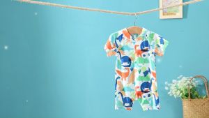 【COD&Local】Little Boys Bathing Suit with Swim Hat Short Sleeve Mock Neck Back Zipper Up Swimwear Dinosaur Printed Swim Jumpsuit