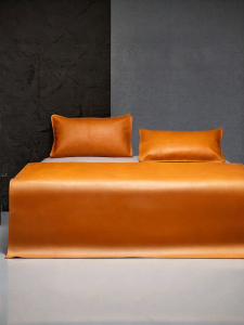 Mercury | Soft and Cool Top Grade Cowhide Mat