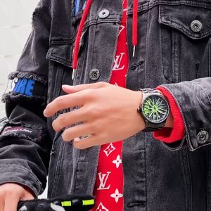 【resmi autentik】OLEVS jam tangan pria terbaru dewasa 2024 otomatis bercahaya hollow dial jam tangan cwo anti air keren