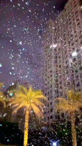 2025 Christmas Fireworks Bubble Blowing Machine Electric with Music Lights Wedding Spring Festival Atmosphere Toy Childrens Spring Festival Gift