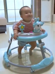 Xe tròn tập đi cho bé 2in1 có nhạc đèn vui nhộn kết hợp làm bàn ăn dặm cho bé  BH 6 tháng