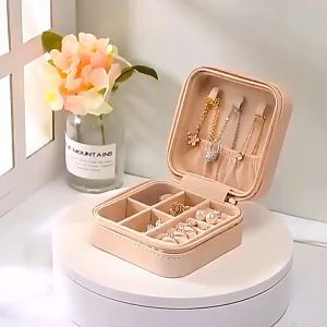 Kotak Perhiasan Mini Tempat Penyimpanan Anting Kalung Cincin Jewelry Box Kotak Aksesoris