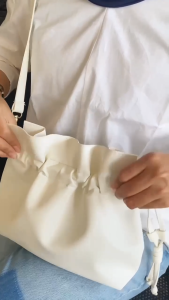 MFC - Tas selempang serut Perempuan mini polos/New tas serut Wanita samping Untuk Hp dan alat makeup