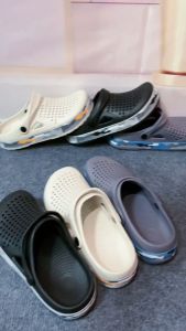 FUNLALA Korean Men Hole Shoes: Sporty, Stylish & Comfortable Slippers & Sandals