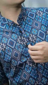 Desain Klasik & Modern: Kemeja Batik Pria Lengan Pendek Songket