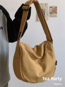 Casual Japanese Style Canvas Bag Versatile Crossbody Dumpling Shape Large Capacity for Commuting And Class Polyester Lining