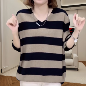 เสื้อสเวตเตอร์ถักคอวีแขนยาวผู้หญิงฤดูใบไม้ร่วงแฟชั่นหลวมลายทางลดอายุกระชับสัดส่วนเสื้อคลุมแม่