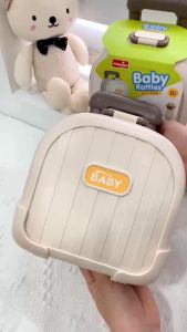 Bộ đồ chơi gặm nướu 10 món cao cấp có hộp đựng vali ngộ nghĩnh chất liệu nhựa an toàn cho bé