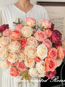 High-End Roses Artificial Flowers Bouquet Table Decorative Piece Handheld Fake Flowers Bouquet Dining Table Centerpiece Ornament