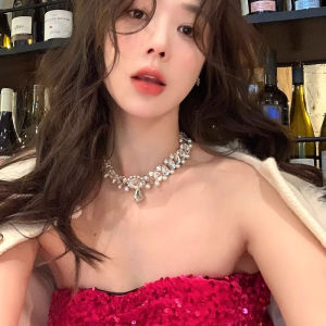 Ultra-Shiny Zircon Pearl Necklace Elegant Womens Fashion Jewelry Luxury Minimalist High-End Sensation Choker Necklace