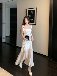 Elegant Fitted Summer Dress Fish Tail Style