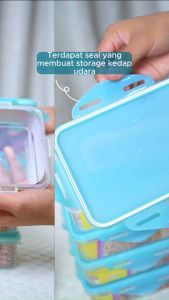 Diora Storage Set Of 4 Pcs Vol : 950 ml / Kotak Makan Kunci 4 Setiap Sisi