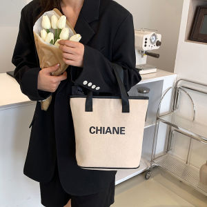 กระเป๋าเครื่องสำอางขนาดใหญ่แบบพกพาสำหรับผู้หญิง กระเป๋าใส่ของสำหรับเดินทาง กระเป๋าใส่เครื่องสำอางแบบมีความรู้สึกหรูหรา