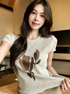 YUEZHONGWEI | French Floral Print Round Collar Ice Silk Short Sleeve Knit T-Shirt Slim Fit