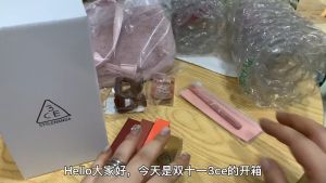 Ly uống nước mà hồng kèm nắp ống hút nút chặn trái tim 3CE dễ thương Atho