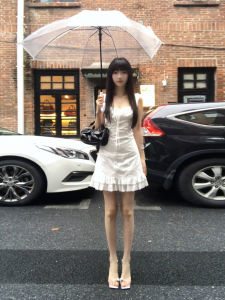 Y6Y | Váy ngắn chữ A màu trắng kiểu Pháp cho nữ mùa hè 2025 Váy ngắn chữ A gợi cảm mới cao cấp thanh lịch cỡ nhỏ váy chữ A cạp cao không tay