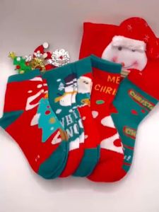 Kids High Quality 5 Pairs Cotton Christmas Socks Snowman & Santa Claus Middle Tube Socks for Kids Boys and Girls 1-12 Years Old