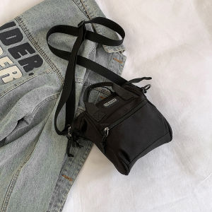 Fashionable Casual Womens Bag 2024 New Korean Style Crossbody Tote Bag Lightweight Canvas Single Shoulder Bag for Youth