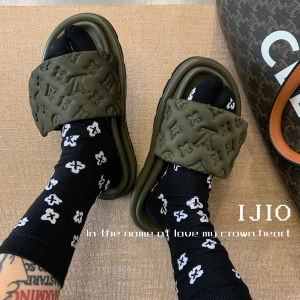 Stylish IJIO Cotton Socks for Men Women Couple Knee-Length Jacquard Pattern Cartoon Animation Five-Toe Design All-Season Neutral