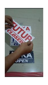 Papan Gantung Akrilik Buka Tutup Bolak Balik Open Closed