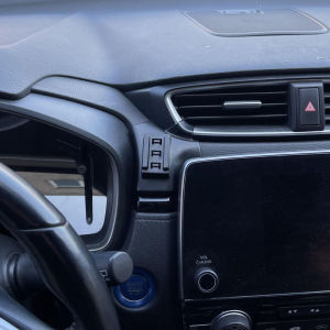 Đế Đỡ Điện Thoại Gắn Trên Tay Lái Honda CRV 2007-2023 Phụ Kiện Nội Thất Xe Mới Đế Đỡ Điện Thoại Di Động Bằng Nhựa Bền
