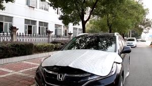 Tấm che nắng trắng nhôm 3 lớp chắn nắng kính lái phía trước cho ô tô CUV SUV Bán tải