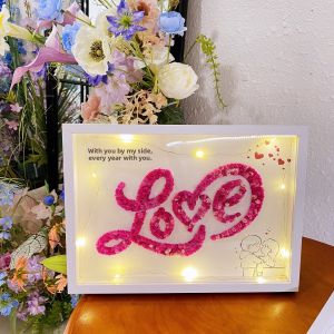 Handcrafted Gypsophila Dried Flowers Light-up Photo Frame