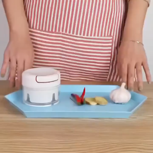 Blender Mini Food Chopper Tarik Manual Kapasitas 170 ML Chopper Mini Penggiling Bumbu Serbaguna Bahan Plastik