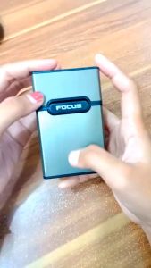 Kotak Penyimpanan Rokok Isi 20 Batang Bahan Aluminium Splash Proof