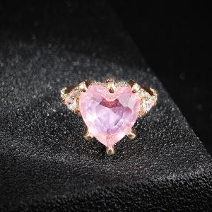2025 New Exquisite Elegant Romantic Pink Heart-shaped Sparkling Synthetic Zircon Ring Free Shipping R6450