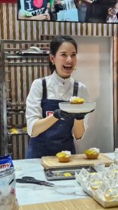 Dreamy Whipping Cream ดรีมมี่ วิปปิ้งครีม สีชมพู สูตรหวาน ขนาด 500 กรัม x24 ถุง (ยกลัง)