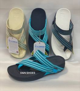 รองเท้าแตะ FitFlop รุ่นสลิง รองเท้าเตะทรูนใหม่ใส่นิ่ม สบายเท้า 36-44