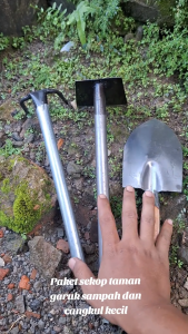 Paket Berkebun Hemat 3 Pcs Pencabut Rumput Liar Cangkul Mini Garuk Sampah