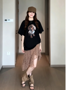 YUEZHONGWEI | Retro American Style Dog Print Loose Fit Black Round Neck Short Sleeve T-shirt