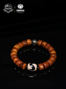 POTALA PALACE | Tibetan Prayer Beads Necklace With Cattle Bone And Nine-eyed Dzi
