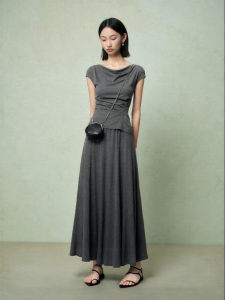 SUSHE | Minimalist Knitted Skirt Set
