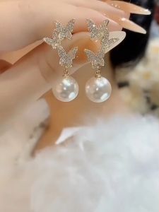GL 18K gold plating Three butterfly pearl tassel style earrings ES69628