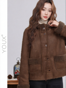 YOUXIANG | Áo Khoác Đảo Mặt Lông Cừu Nắp Mũ Retro Màu Cà Phê Sâu