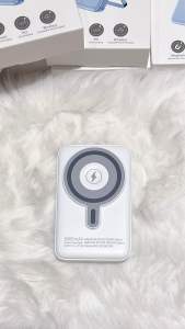 10000mAh magnetic power bank 22.5W Fast Charge+ Wireless Charge With6in1 Cable+Mobile Phone Holder MP31 手机手表 無線磁吸 充電寶
