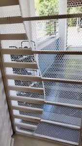 Plastic Safety Net 8mm/12mm mesh Plastic Net  Plastik Jaring Pagar Safety Net Balcony Pet Net pvc net Cat Fence Outdoor Plastic Wire Mesh White PE Cats Safety Net Balcony Safety