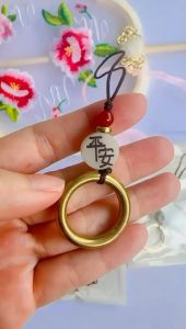 GK031 Gantungan Kunci Kuningan China: Gantungan Kunci Mobil & Tas HP Good Luck Keychain Gantungan Kunci Pria Wanita