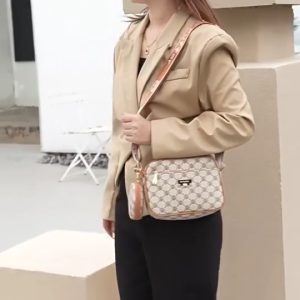Vintage Print Women Crossbody Bag With Small Coin Purse Adjustable Wide Strap Casual Sling Bag