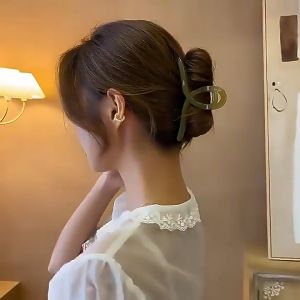 【Essentials☀️COD】Jepit Rambut Akrilik Berwarna Jelly Aksesori Rambut Elegan Gaya Prancis
